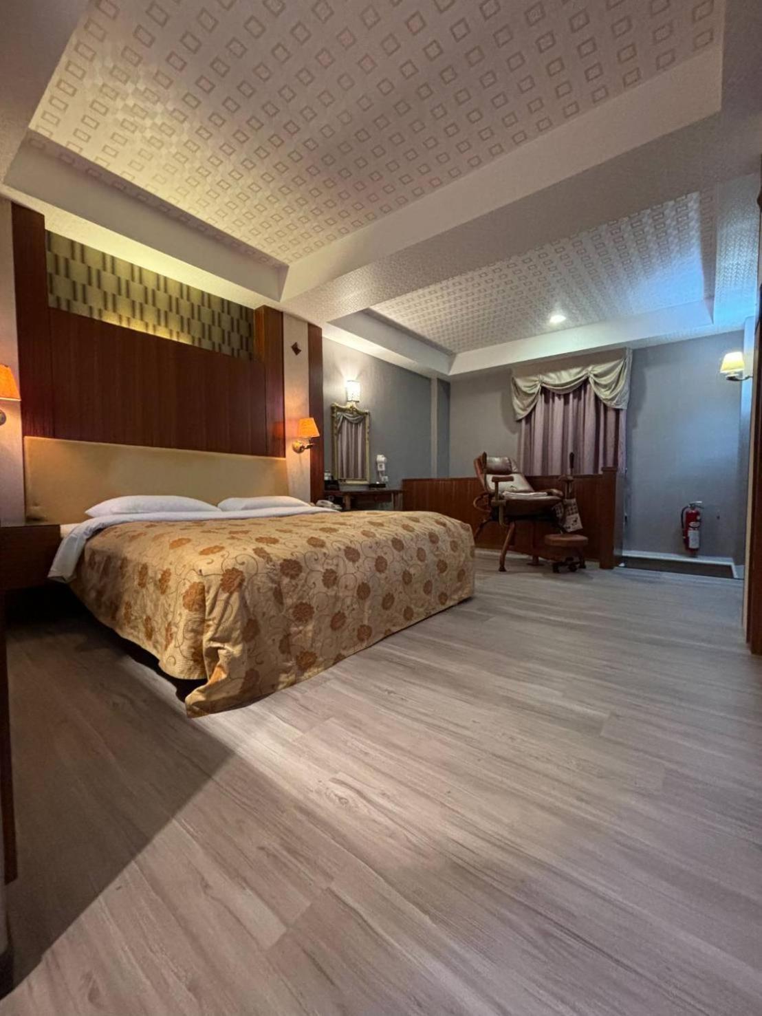 Hua Xiang Motel - Da Chang Cao Hùng Ngoại thất bức ảnh